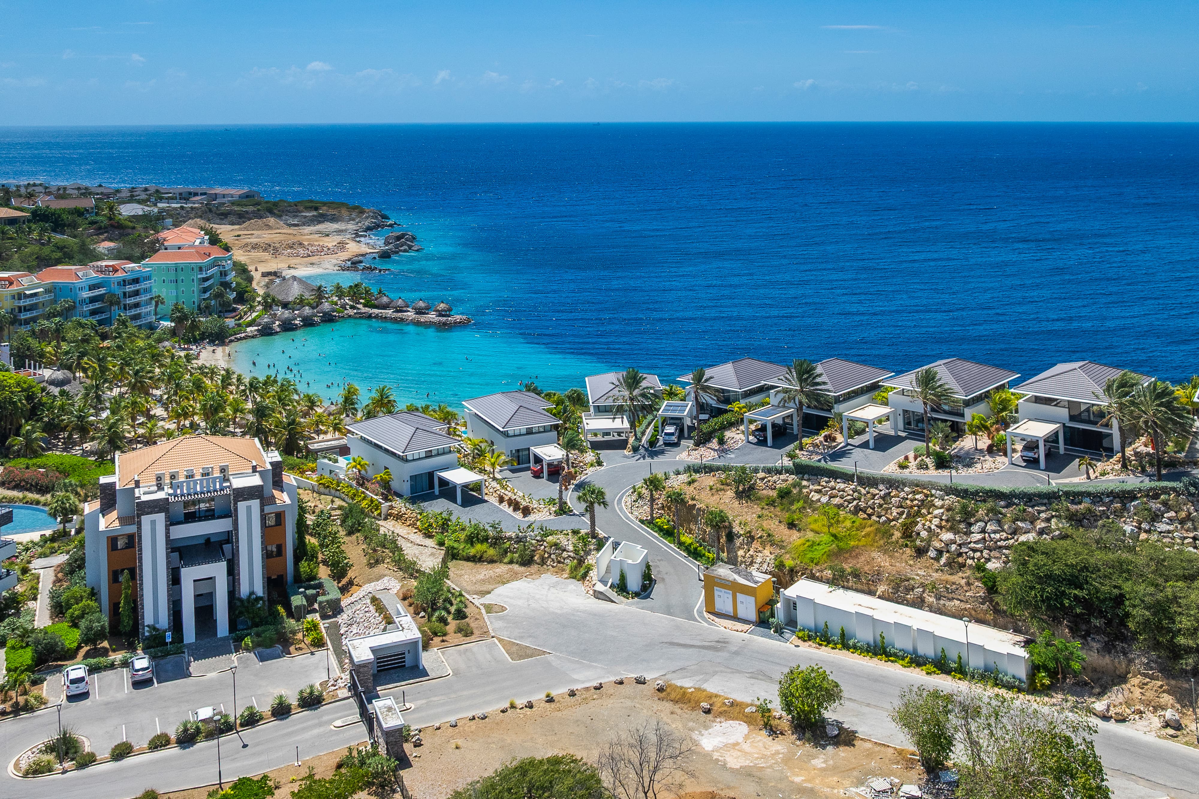 Holland House - Blue Bay - on a cliff with a phenomenal sea view